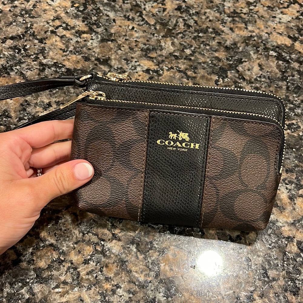 Coach double zip wristlet
